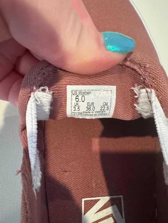 Vans women Slip-On Sneakers in Dusty Rose - Picture 3 of 3